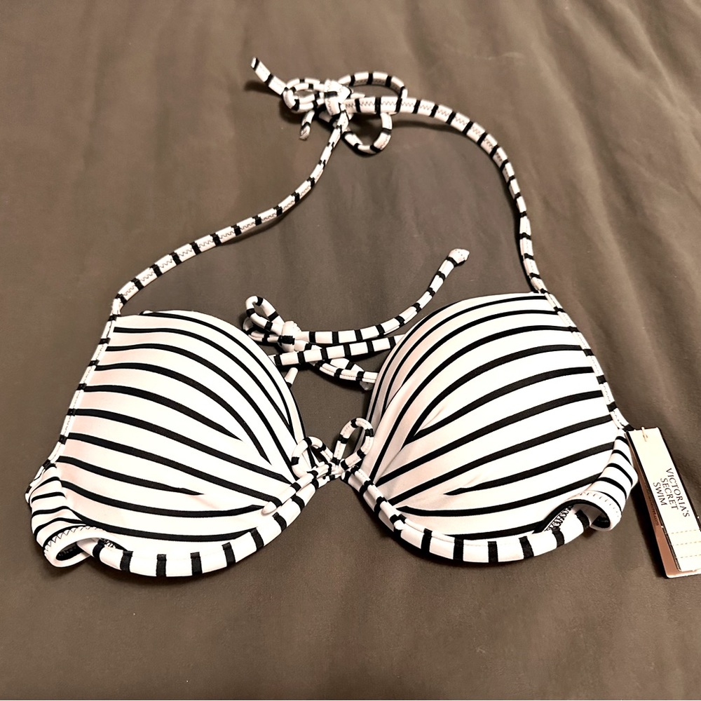 New Victoria’s Secret black stripe swim bra - 32C